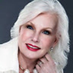 Meet your Posher, Carolyn